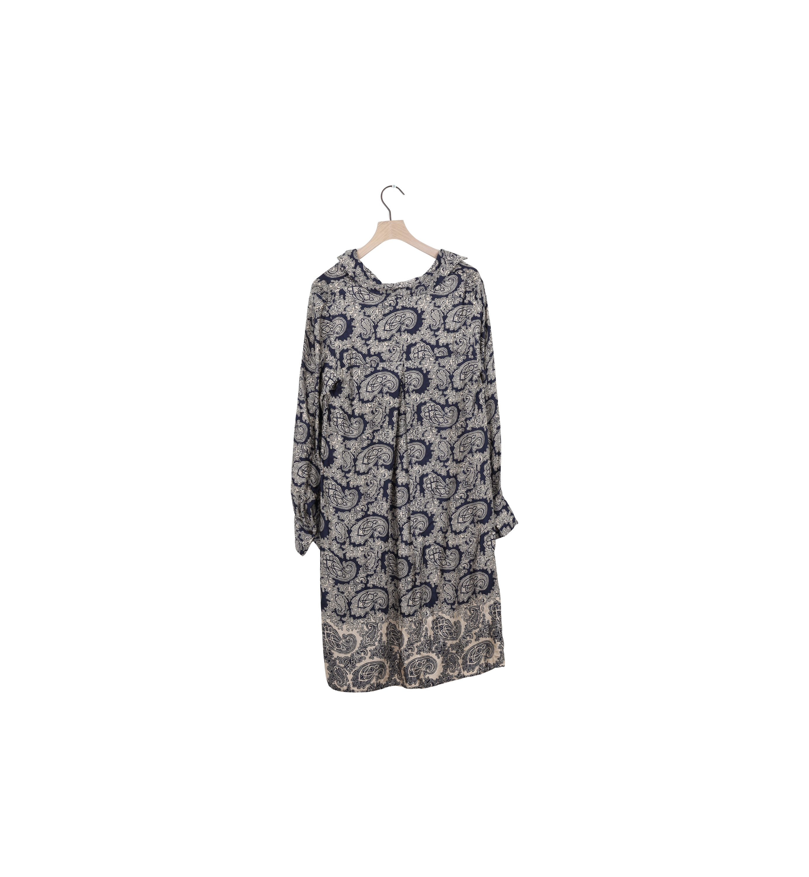 Packshot / Salute Navy / ReLoved